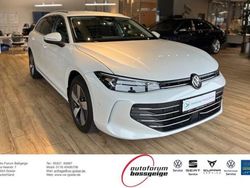 Weiß Gebraucht 2025 VW Passat Kombi | 34.950 € (Guter Preis)
