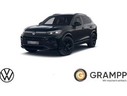 Schwarz (grenadillschwarz metallic) Neu 2025 VW Tiguan R-line SUV | 57.951 € (Etwas zu teuer)