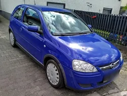 Blau Gebraucht 2005 Opel Corsa Kleinwagen | 1.700 € (Fairer Preis)