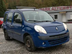 Blau Gebraucht 2009 Renault Kangoo Happy Family Van / Kleinbus | 1.990 € (Superpreis)