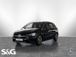 Metalliclack kosmosschwarz Gebraucht 2024 Mercedes B200 Progressive Van / Kleinbus | 29.990 € (Superpreis)