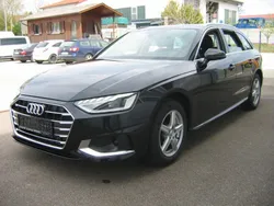 Schwarz Gebraucht 2024 Audi A4 Advanced Kombi | 38.900 € (Teuer)