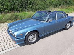 Blau Gebraucht 1982 Jaguar XJ6 Limousine | 11.900 €