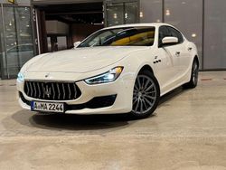 Weiß Gebraucht 2022 Maserati Ghibli GT Limousine | 46.800 € (Superpreis)