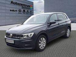 Grau Gebraucht 2018 VW Tiguan Trendline SUV | 15.890 € (Fairer Preis)