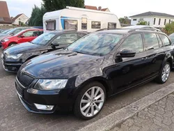 Cerna magic/black magic Gebraucht 2017 Skoda Octavia Joy Kombi | 10.400 € (Guter Preis)