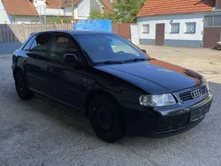 Schwarz Gebraucht 2001 Audi A3 Ambiente Limousine | 1.500 € (Guter Preis)