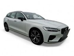 Weiß Gebraucht 2021 Volvo V60 R-Design Kombi | 33.399 € (Fairer Preis)