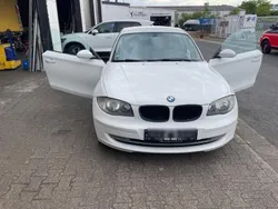 Weiß Gebraucht 2007 BMW 118 Kleinwagen | 3.100 € (Fairer Preis)