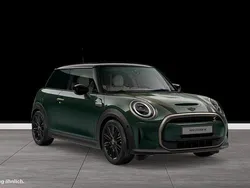Grün Gebraucht 2023 Mini Cooper SE Kleinwagen | 20.990 € (Fairer Preis)