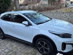 Weiß Gebraucht 2022 Kia XCeed Vision SUV | 18.900 € (Fairer Preis)