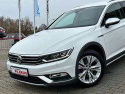 Pure white (metallic) Gebraucht 2016 VW Passat Alltrack Kombi | 24.990 € (Teuer)