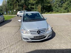 Silber Gebraucht 2011 Mercedes A180 Avantgarde Van / Kleinbus | 5.000 € (Fairer Preis)