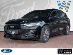 Andere farbe Gebraucht 2022 Ford Focus ST-Line Kombi | 28.990 €