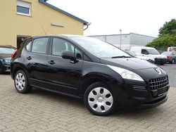 Schwarz Gebraucht 2009 Peugeot 3008 Tendance Van / Kleinbus | 2.500 € (Fairer Preis)