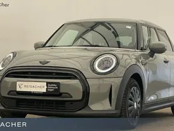 Moonwalk grey metallic Gebraucht 2022 Mini ONE Classic Kleinwagen | 20.990 € (Etwas zu teuer)