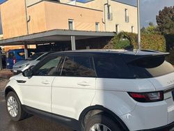Weiß Gebraucht 2017 Land Rover Range Rover evoque HSE SUV | 20.900 € (Fairer Preis)