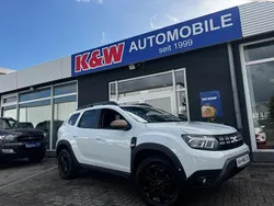 Weiß Gebraucht 2024 Dacia Duster Extreme SUV | 23.990 € (Fairer Preis)