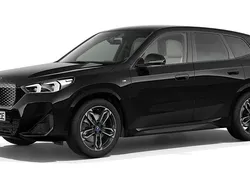 Schwarz Gebraucht 2024 BMW iX1 Luxury Line SUV | 48.594 € (Teuer)