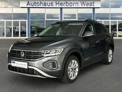 Indium grau metallic Gebraucht 2025 VW T-Roc SUV | 26.600 € (Superpreis)