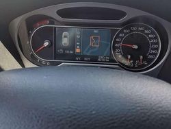 Silber Gebraucht 2007 Ford Mondeo Ghia Kombi | 2.500 € (Fairer Preis)