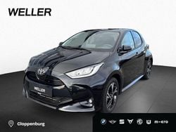 Mysticschwarz mica (schwarz) Neu 2025 Toyota Yaris Hybrid Kleinwagen | 20.790 € (Superpreis)