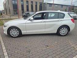 Weiß Gebraucht 2016 BMW 118 Kleinwagen | 6.999 € (Fairer Preis)