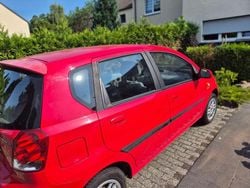 Rot Gebraucht 2005 Chevrolet Kalos Limousine | 2.000 € (Etwas zu teuer)