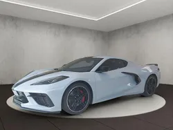 Farbe: ceramic matrix gray met Gebraucht 2025 Corvette Stingray Coupé | 114.900 € (Fairer Preis)