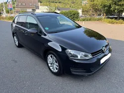 Schwarz Gebraucht 2014 VW Golf VII Kombi | 6.900 € (Fairer Preis)