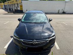 Schwarz Gebraucht 2018 Opel Astra Dynamic Kombi | 7.200 € (Guter Preis)