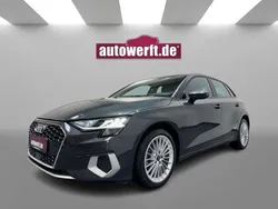 Grau Gebraucht 2023 Audi A3 Sportback Advanced Limousine | 23.990 € (Superpreis)