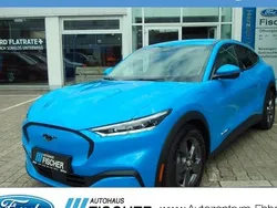 Blau Gebraucht 2023 Ford Mustang Mach-E SUV | 34.777 € (Superpreis)