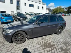 Grau Gebraucht 2006 BMW 320 Kombi | 1.900 € (Guter Preis)