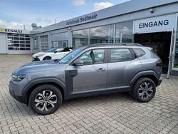 Dolomitgrau Neu 2025 Dacia Duster Expression SUV | 25.880 € (Guter Preis)
