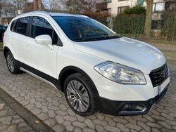 Weiß Gebraucht 2015 Suzuki SX4 S-Cross Limited+ SUV | 11.300 € (Etwas zu teuer)