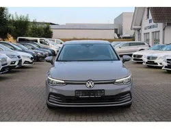 Gebraucht 2020 VW Golf Sportsvan Life Van / Kleinbus | 18.900 € (Fairer Preis)
