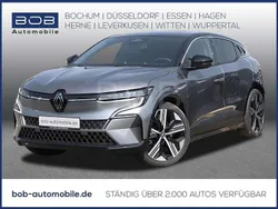 Dolomitgrau + dach blackpear Gebraucht 2024 Renault Mégane Iconic Limousine | 36.333 € (Guter Preis)
