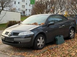 Schwarz Gebraucht 2005 Renault Mégane Cabriolet Cabrio | 1.199 €