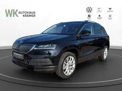 Schwarz Gebraucht 2022 Skoda Karoq Clever SUV | 28.990 € (Fairer Preis)