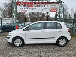 Weiß Gebraucht 2007 VW Golf Plus Cross Trendline Van / Kleinbus | 1.995 € (Etwas zu teuer)