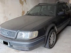 Audi 100