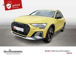 Pythongelb metallic Gebraucht 2024 Audi A3 Ambiente Limousine | 37.930 € (Teuer)