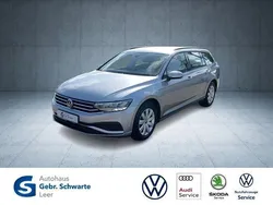 Silber Gebraucht 2023 VW Passat Conceptline Kombi | 24.490 € (Guter Preis)