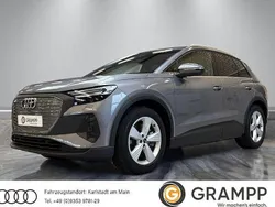 Grau Gebraucht 2022 Audi Q4 e-tron Ambiente SUV | 25.990 € (Guter Preis)