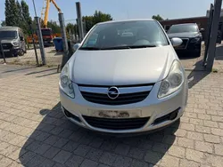 Silber Gebraucht 2009 Opel Corsa Selection Kleinwagen | 600 € (Superpreis)