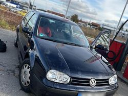 Blau Gebraucht 1998 VW Golf IV Kombi | 1.400 € (Guter Preis)