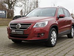 Rot Gebraucht 2010 VW Tiguan Team SUV | 10.990 € (Etwas zu teuer)