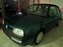 Grün Gebraucht 1995 VW Golf Cabriolet Cabrio | 2.990 €