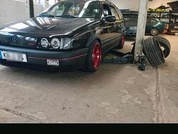Schwarz Gebraucht 1991 VW Passat GTI Kombi | 8.500 €